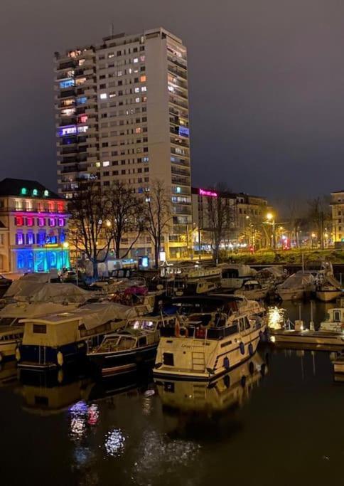 Super Studio En Face De La Gare De Mulhouse Apartment Exterior foto