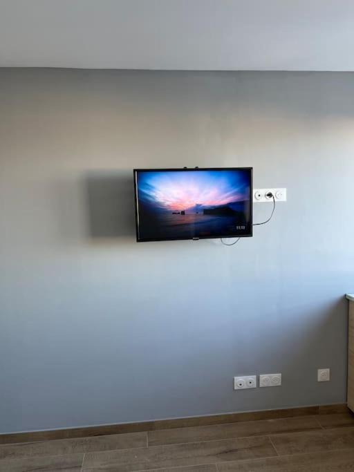 Super Studio En Face De La Gare De Mulhouse Apartment Exterior foto