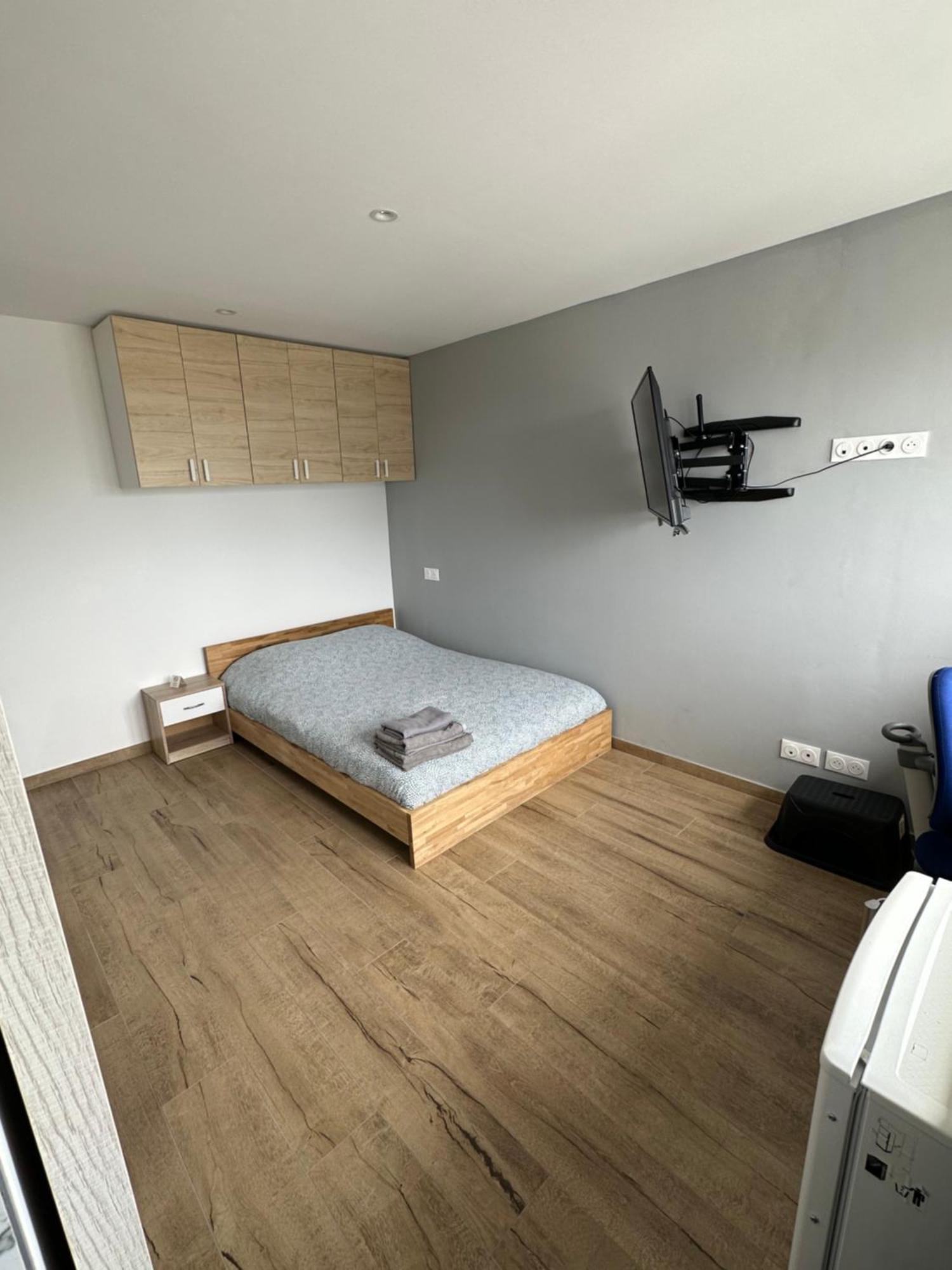 Super Studio En Face De La Gare De Mulhouse Apartment Exterior foto